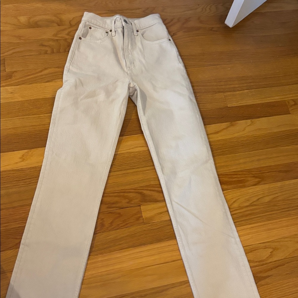 Abercrombie Beige Straight-Leg Jeans